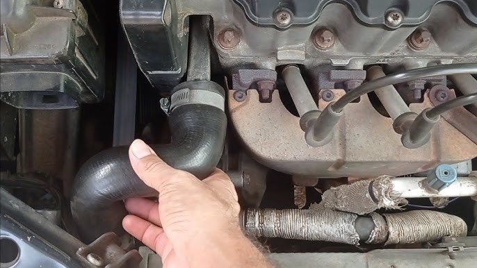 Como Saber a Hora Certa de Trocar a Mangueira do Radiador do Seu Carro - Paraiso das Mangueiras