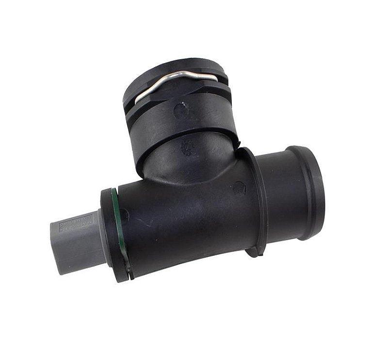 Flange Mangueira Radiador Inferior Audi A3 Golf 1.8 2.0 - Paraiso das Mangueiras